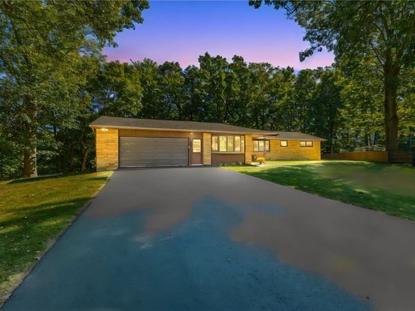 546 Crest Circle, Webster, NY 14580