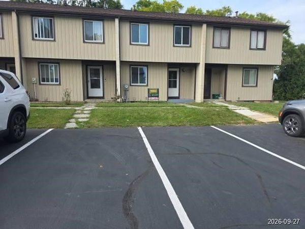 8 Shadbush Way, Henrietta, NY 14586