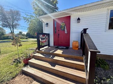 6065 Ketchum Avenue, Newfane, NY 14108