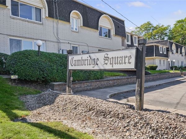 1 Cambridge, Buffalo, NY 14221