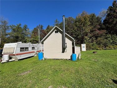 9152 Pigeon Hill Road , Franklinville, NY 14737