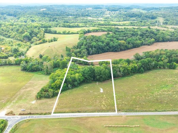 7 Craig Bridge Rd , Unit 7, Williamsport, TN 38487