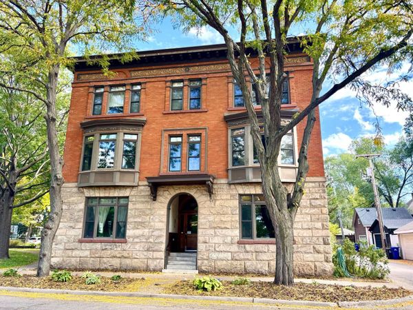 110 Saint Albans Street N, Unit 3, Saint Paul, MN 55104
