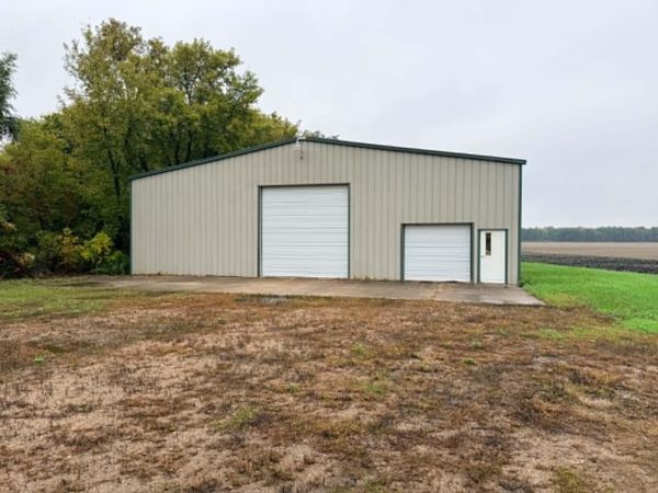 11835 Highway 68 , New Ulm, MN 56073
