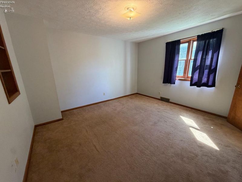 10 Walnut Street, Norwalk, OH 44857 Photo 5