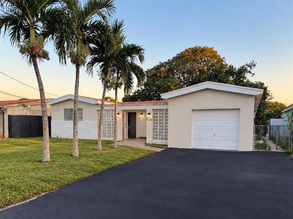 7840 Granada Blvd , Miramar, FL 33023
