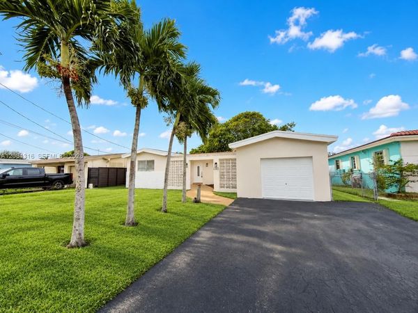 7840 Granada Blvd, Miramar, FL 33023
