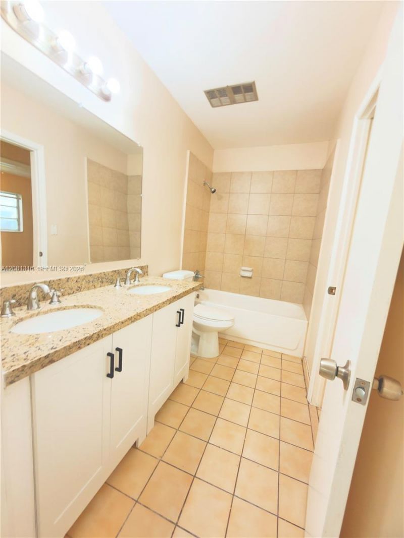 7840 Granada Blvd, Miramar, FL 33023 Photo