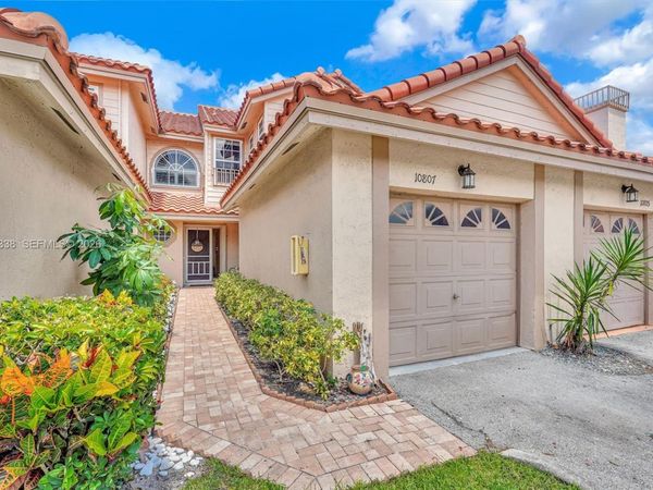 10807 Cypress Glen Dr, Unit 10807, Coral Springs, FL 33071