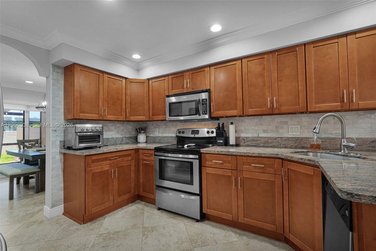 10807 Cypress Glen Dr, Unit 10807, Coral Springs, FL 33071 Photo