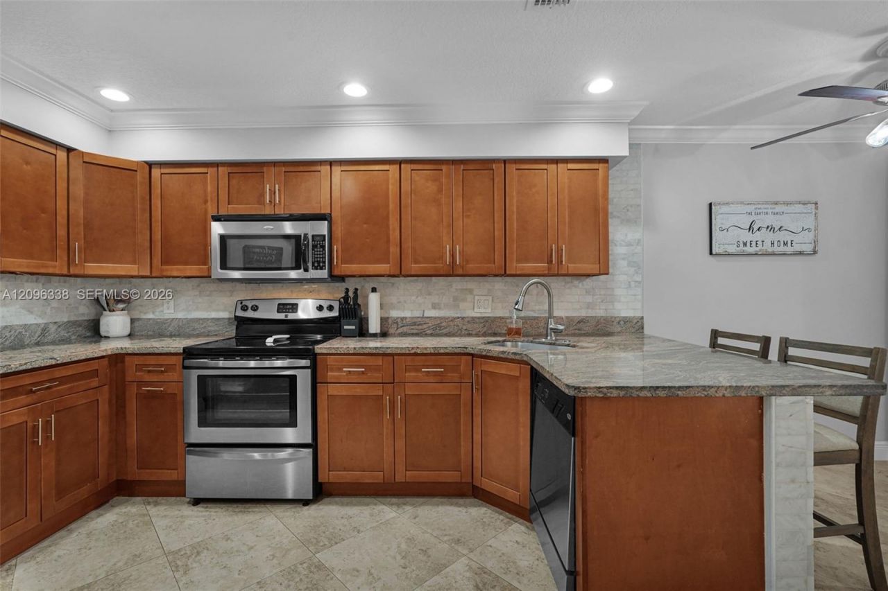 10807 Cypress Glen Dr, Unit 10807, Coral Springs, FL 33071 Photo