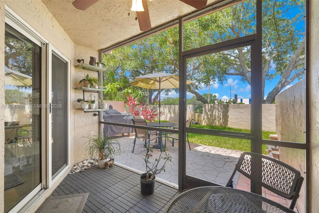 10807 Cypress Glen Dr, Unit 10807, Coral Springs, FL 33071 Photo