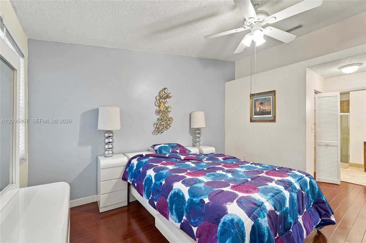 8201 NW 100th Ln , Tamarac, FL 33321 Photo