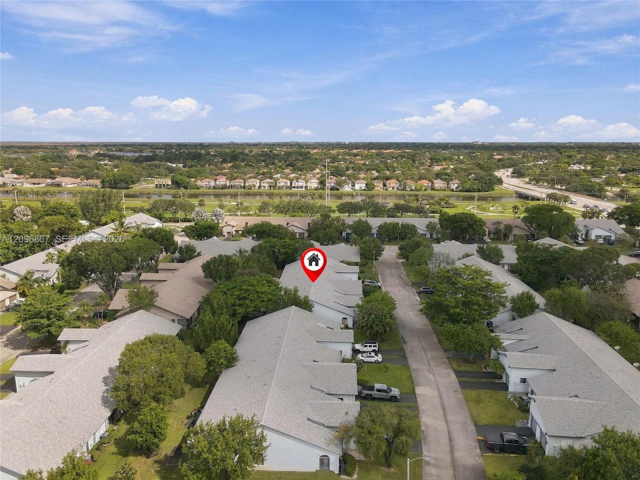 8201 NW 100th Ln , Tamarac, FL 33321 Photo