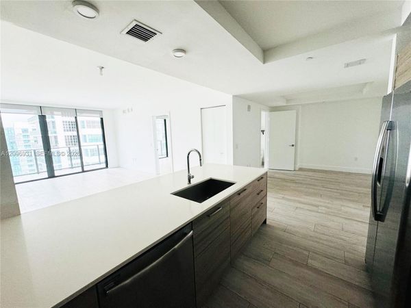 121 NE 34th St , Unit 2302, Miami, FL 33137