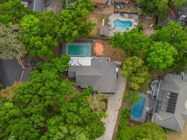 5720 Avenida Robledal, Pensacola, FL 32504