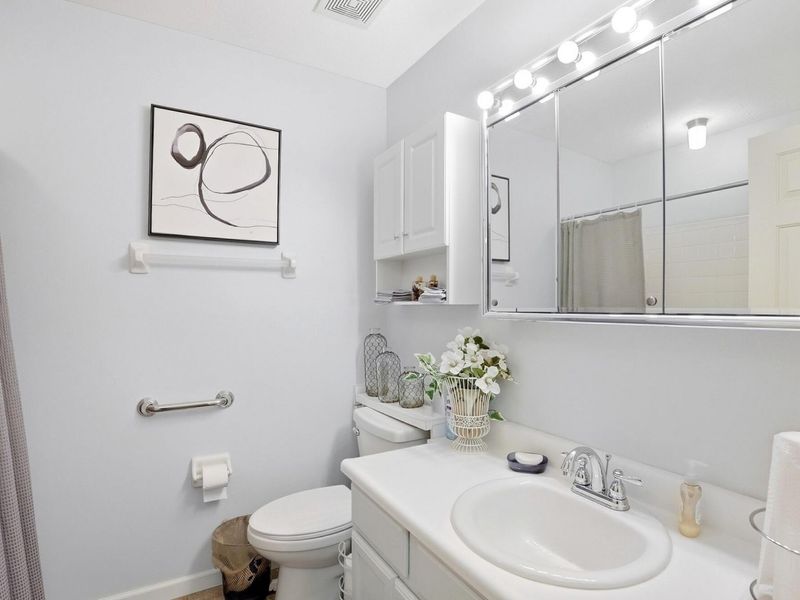 3126 Lakeview Court, Unit 3126, Springfield, OH 45503 Photo 26