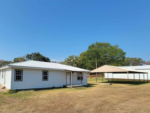 3540 E Cherokee Avenue, Sallisaw, OK 74955