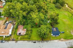 400 Caldwell Street photo 4