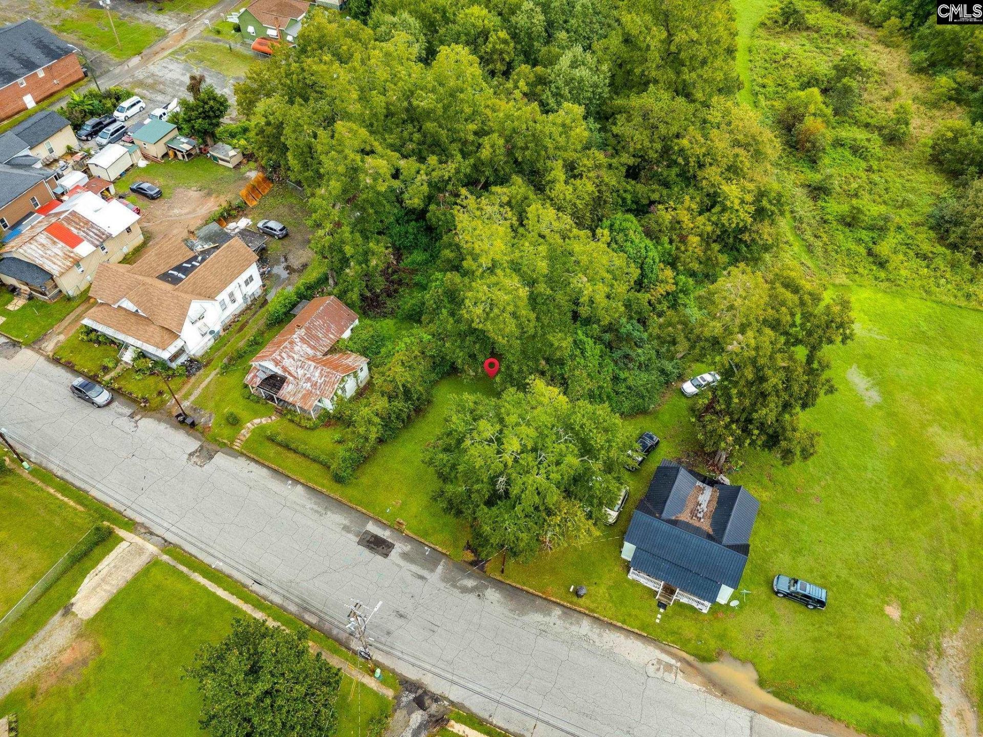 400 Caldwell Street Photo 9
