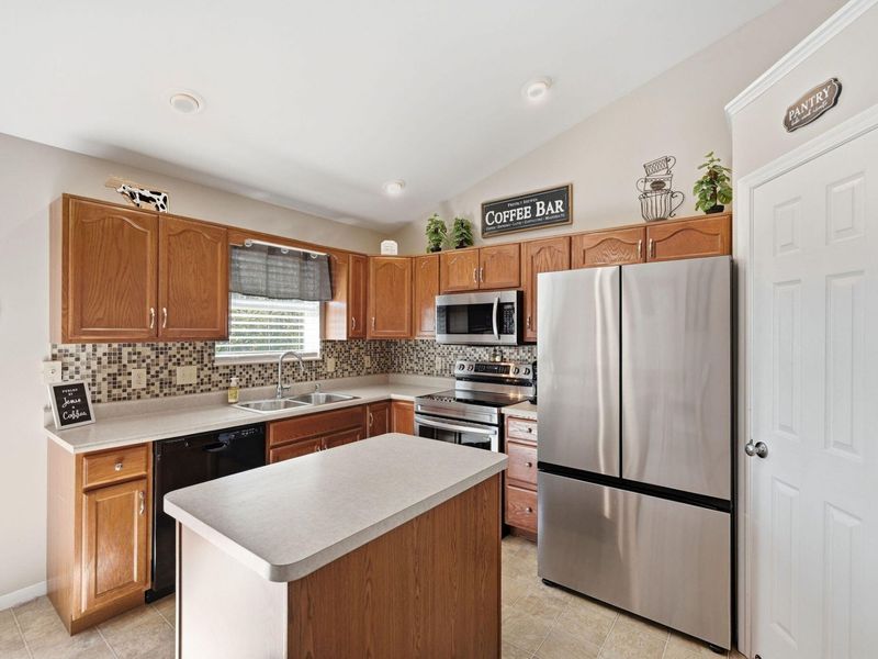 7277 Wind Brook Drive, Florence, KY 41042 Photo 14