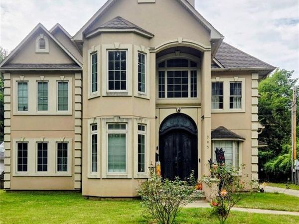 305 N Jackson Street , Kennett, MO 63857