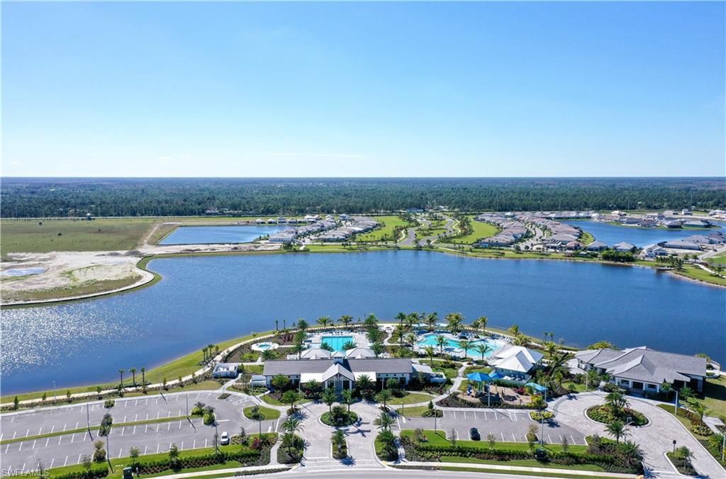 4671 Skysail Dr , Naples, FL 34120 Photo