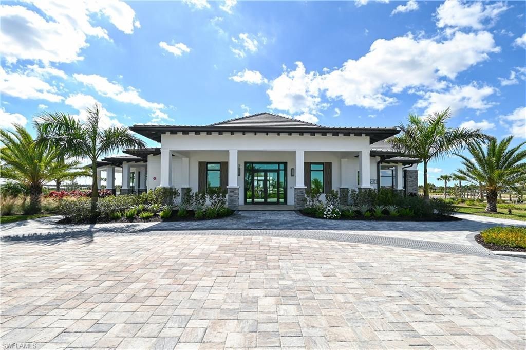 4671 Skysail Dr , Naples, FL 34120 Photo
