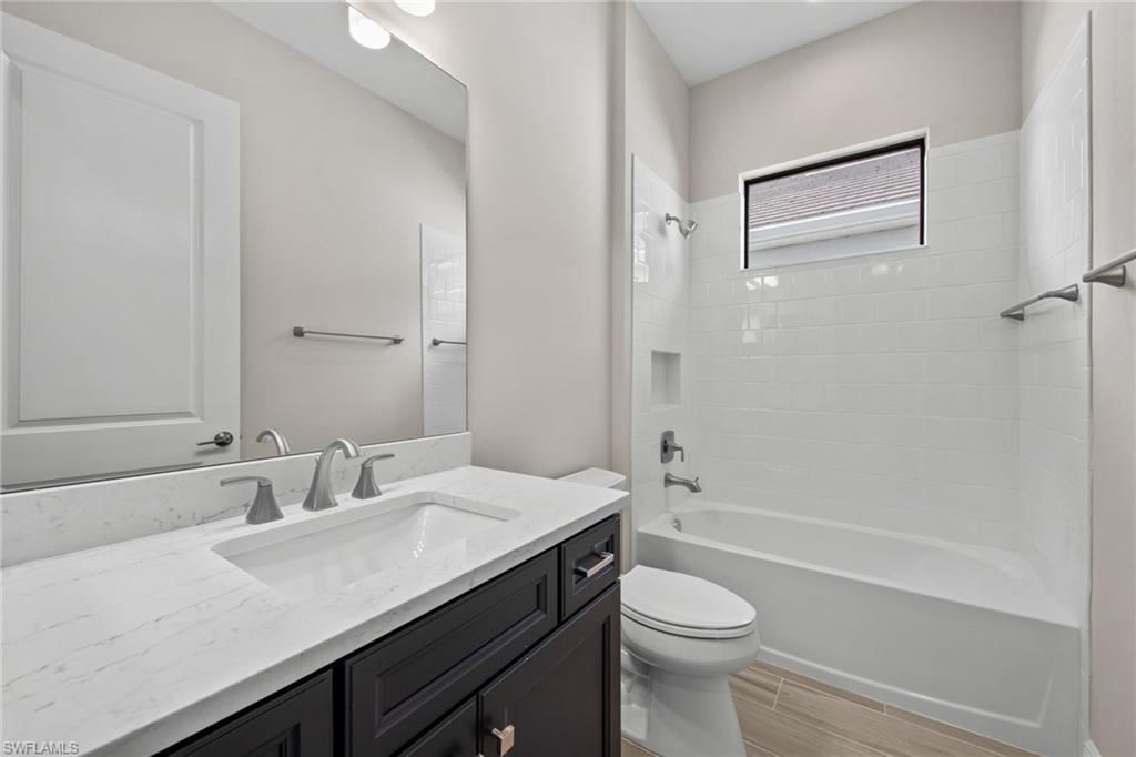 4671 Skysail Dr , Naples, FL 34120 Photo