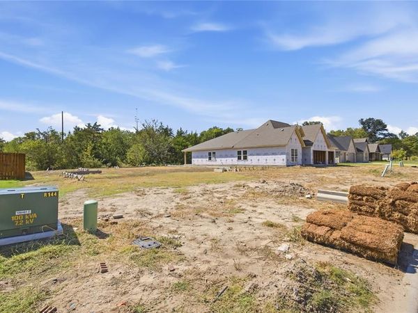 220 Trevor Lane, Greenville, TX 75402