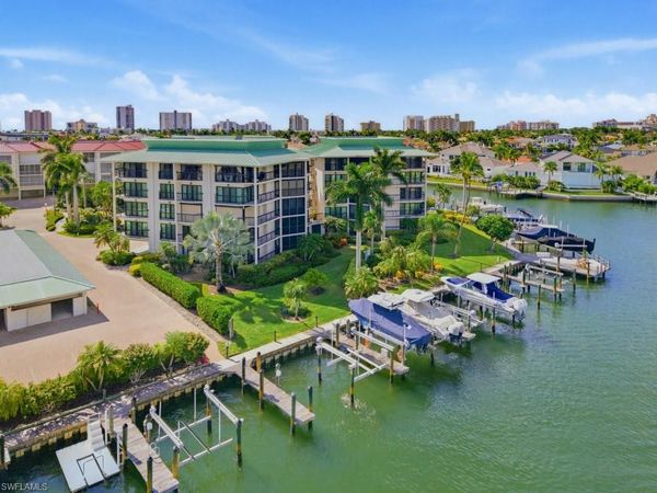 845 Collier CT, Unit 203, MARCO ISLAND, FL 34145