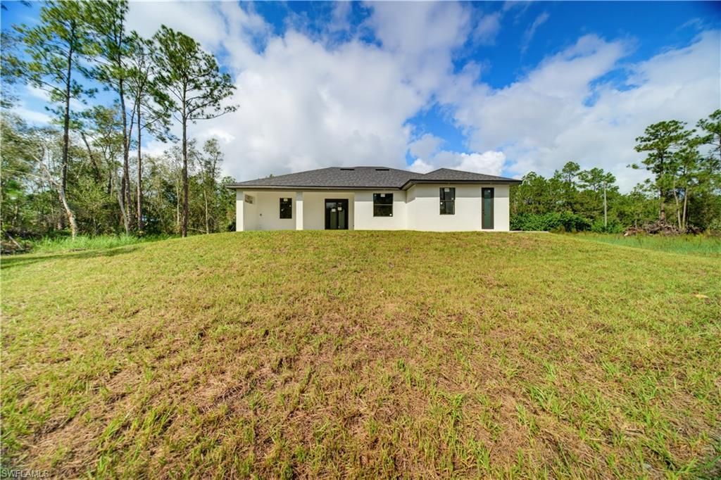 1318 Roosevelt Ave , Lehigh Acres, FL 33972 Photo