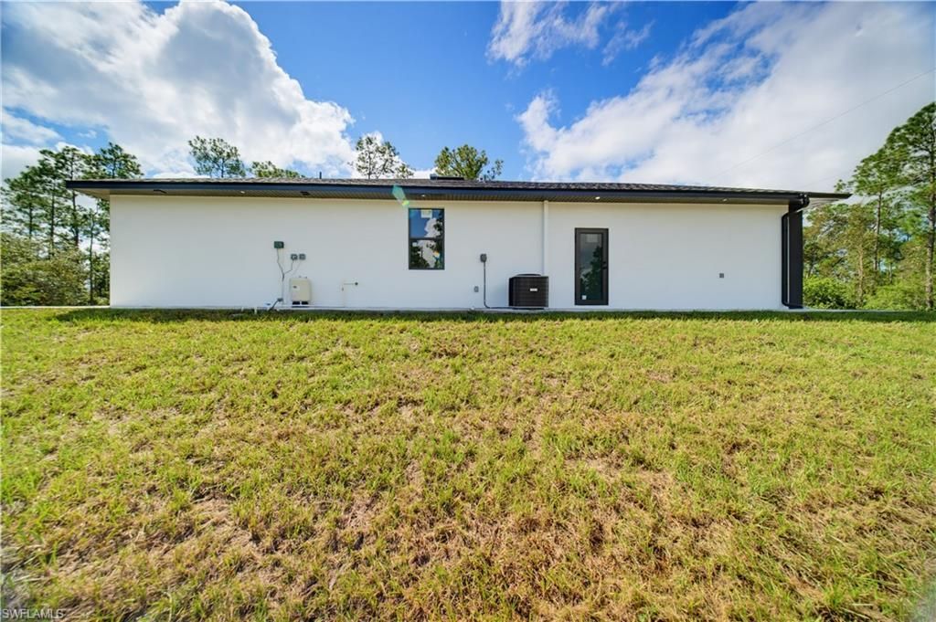 1318 Roosevelt Ave , Lehigh Acres, FL 33972 Photo