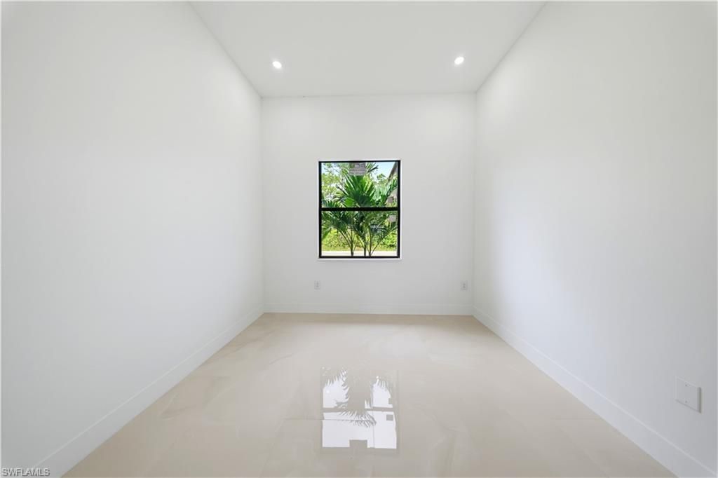 1318 Roosevelt Ave , Lehigh Acres, FL 33972 Photo