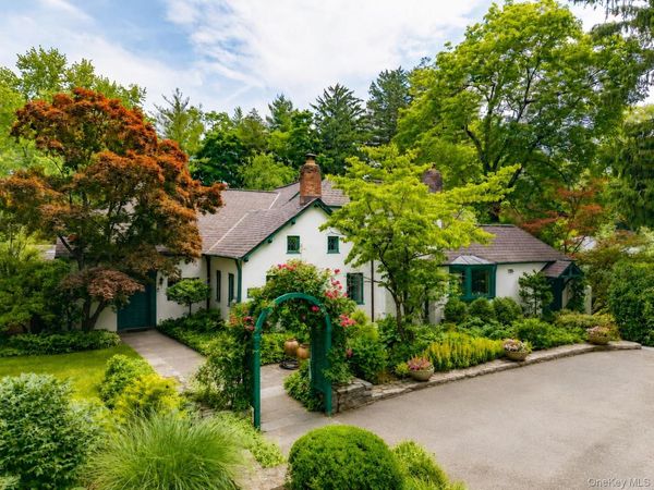 535 Woodlands Road, Harrison, NY 10528