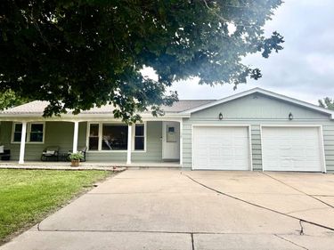 108 Steinhart Park Road, Nebraska City, NE 68410