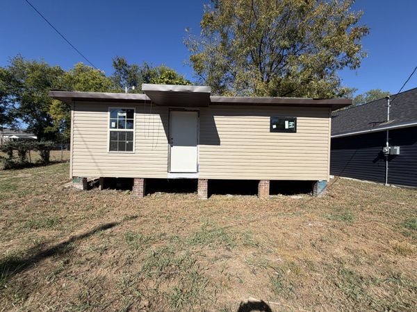 812 Younglove St , Hopkinsville, KY 42240
