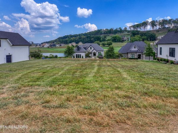 397 Old Barn Lane , Unit 3, Loudon, TN 37774