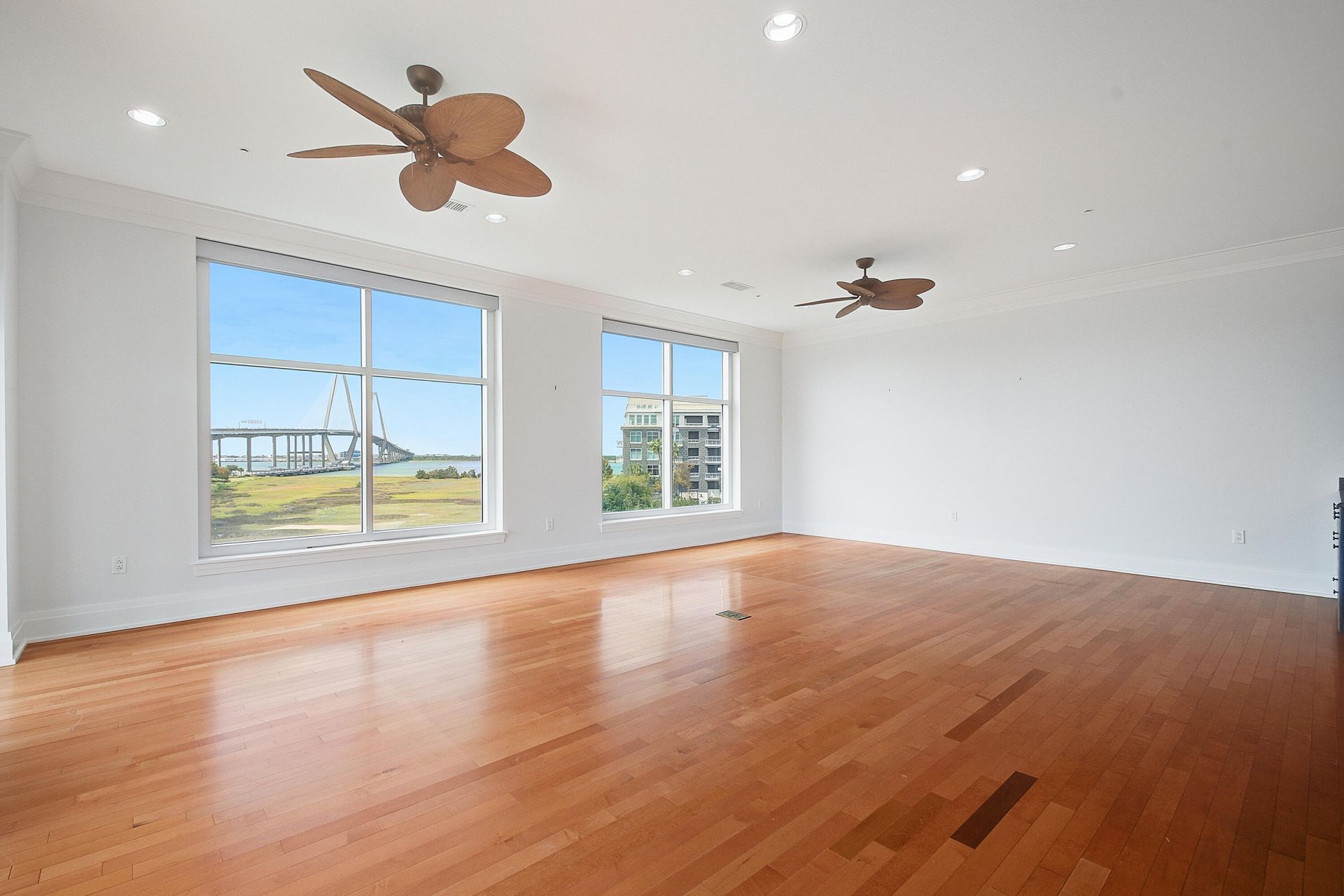 241 Cooper River Drive Photo 4