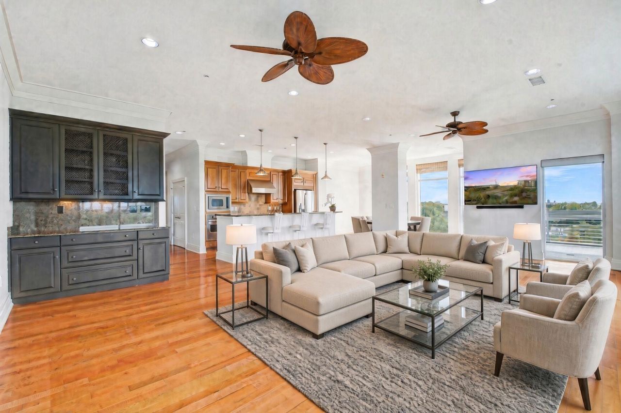 241 Cooper River Drive Photo 6