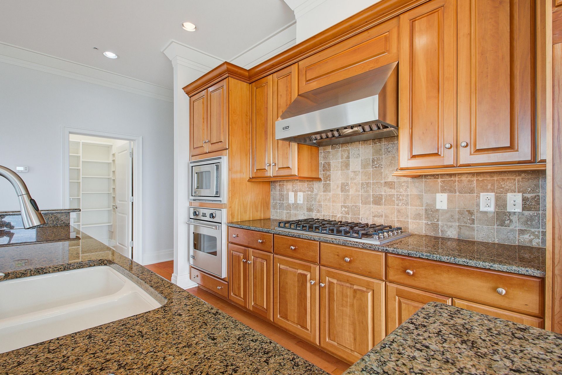 241 Cooper River Drive Photo 9