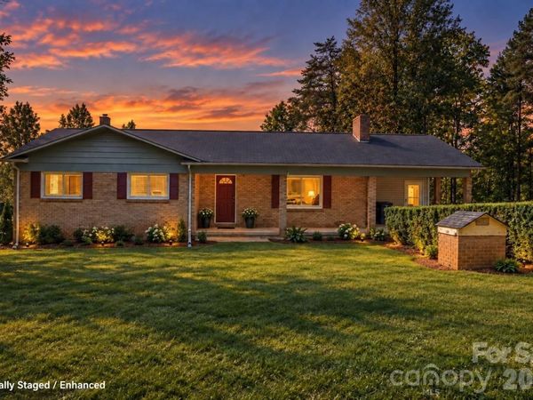 1771 Laura Lane, Lenoir, NC 28645