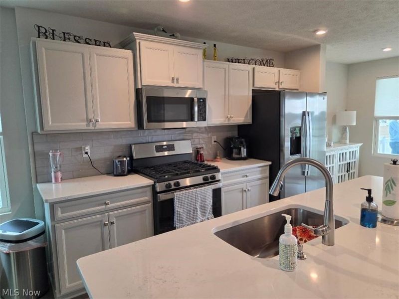 3650 Clubview Drive, Norton, OH 44203 Photo 5