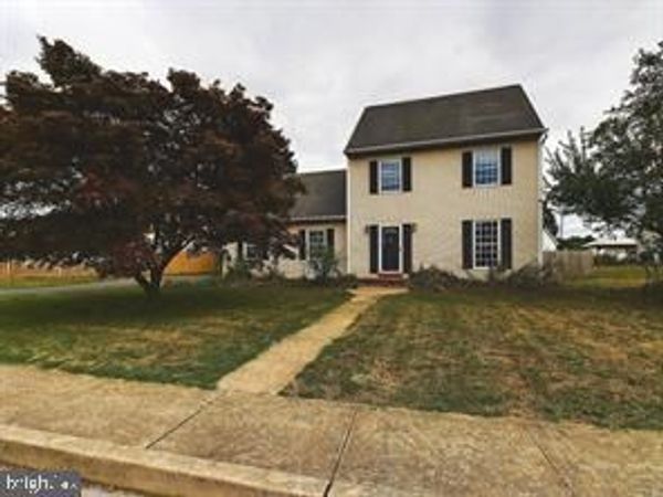 127 S WALNUT STREET , HUMMELSTOWN, PA 17036