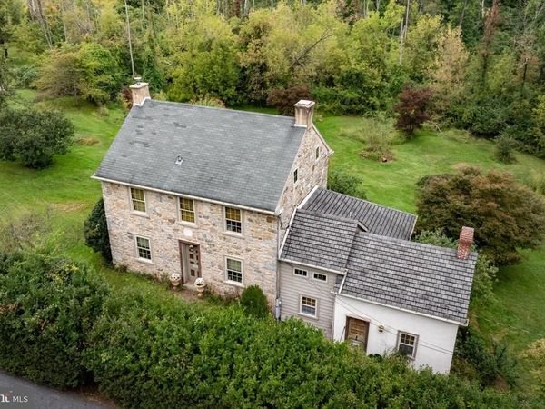 885 BROWNS DRIVE , EASTON, PA 18042