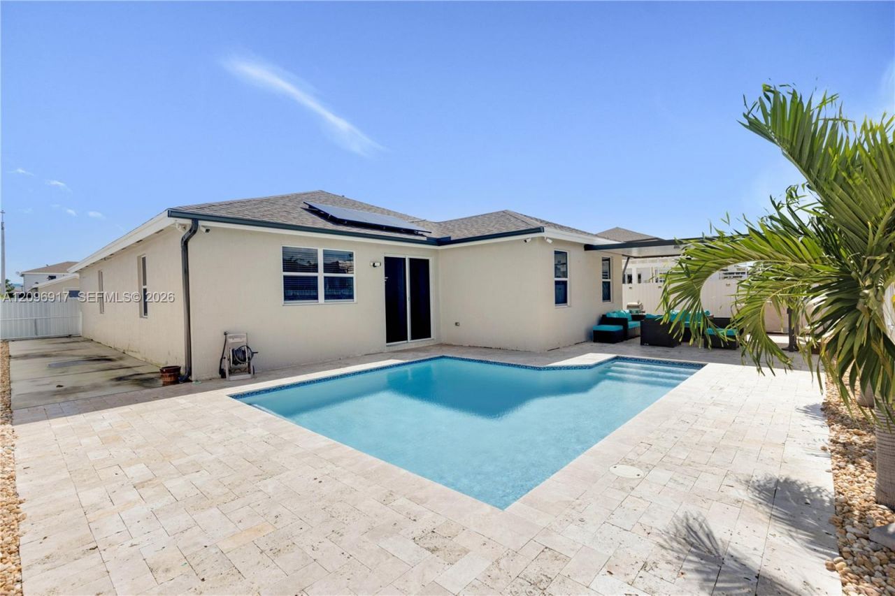 27526 SW 133rd Pl, Homestead, FL 33032 Photo