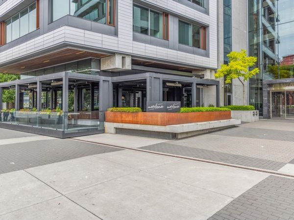 732 Cormorant St , Unit #605, Victoria, BC V8W 1P8