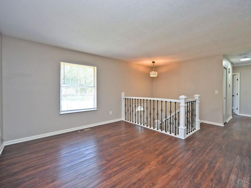 813 Allenwood Court, Delhi Township, OH 45238 Photo 8