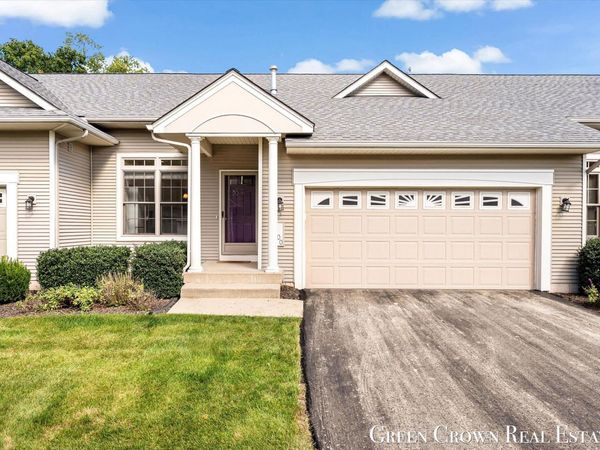 1100 Barrington NW, Grand Rapids, MI 49534