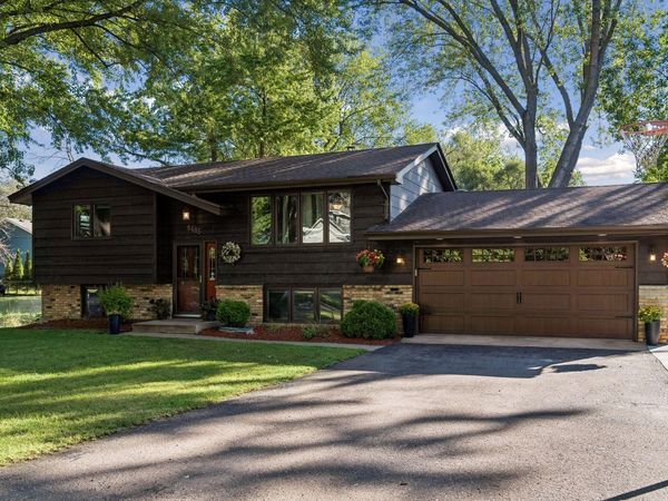 8485 Red Oak Drive, Mounds View, MN 55112